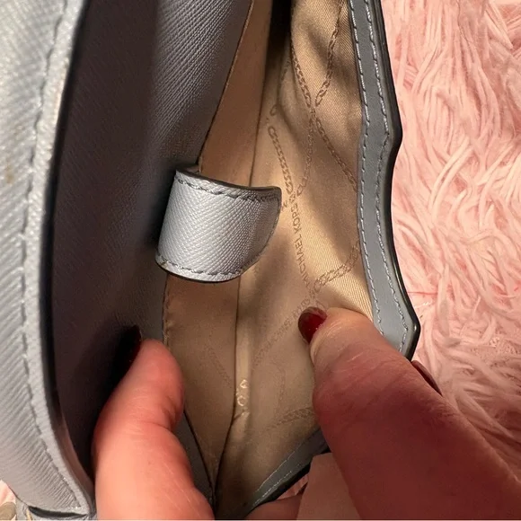 Michael Kors Light Blue jet set small Crossbody Bag - Picture 7 of 12